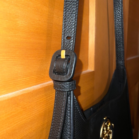 EUC - Tory Burch Miller Leather crossbody handbag - Picture 8 of 15